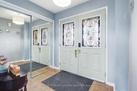 4872 Capri Cres, Burlington, ON L7M 0H8