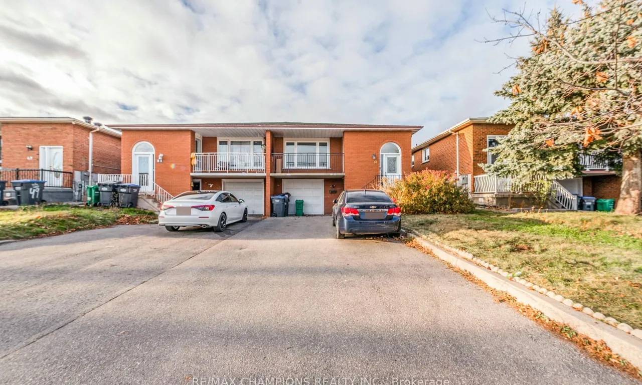 53 Jellicoe Cres, Brampton, ON L6S 3H7