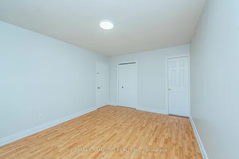 53 Jellicoe Cres, Brampton, ON L6S 3H7