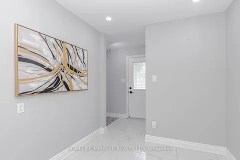 62 Elgin Dr, Brampton, ON L6Y 1A8