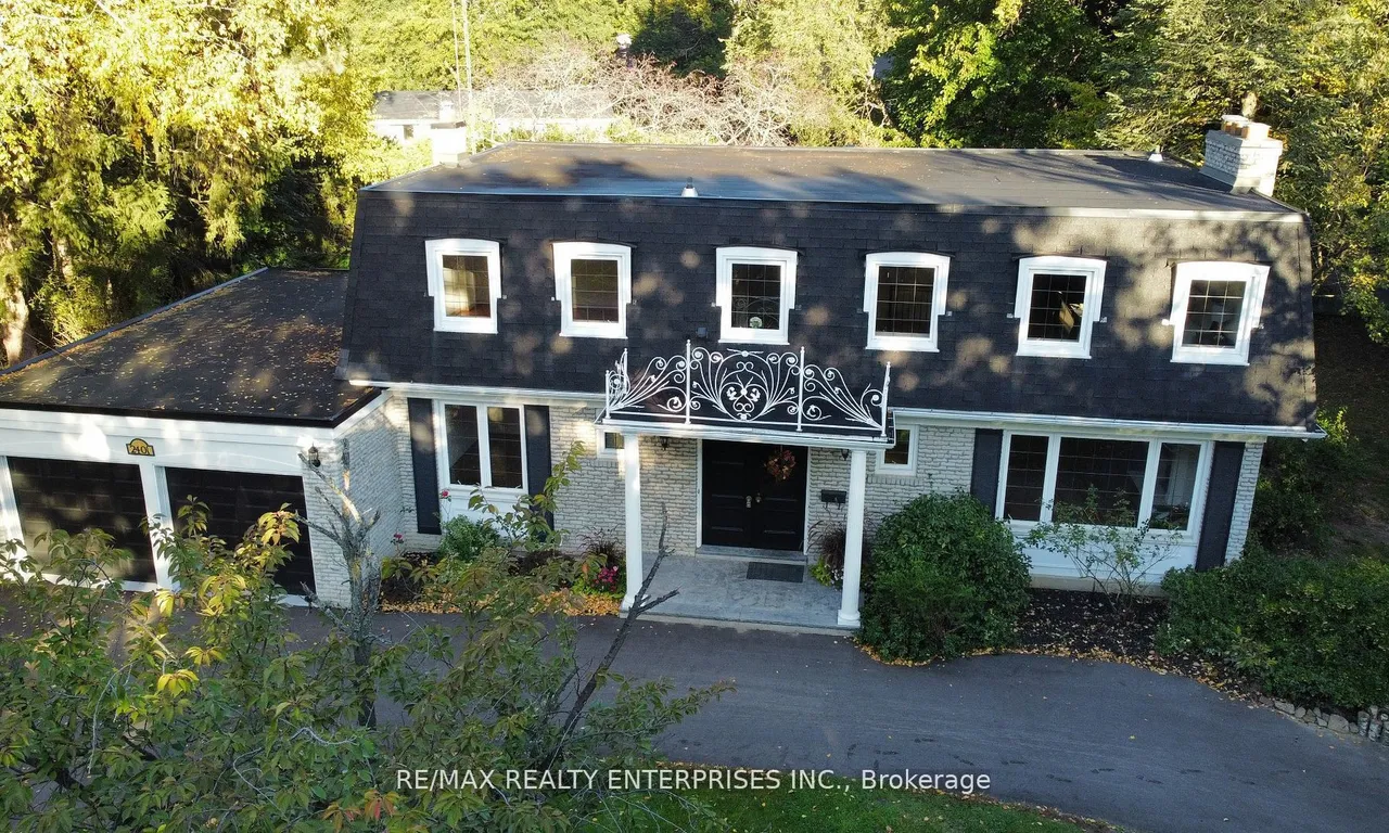 2401 Mississauga Rd, Mississauga, ON L5H 2L4