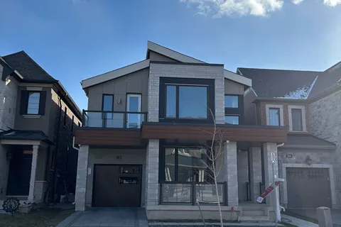 362 North Park Blvd, Oakville, ON L6M 1L4