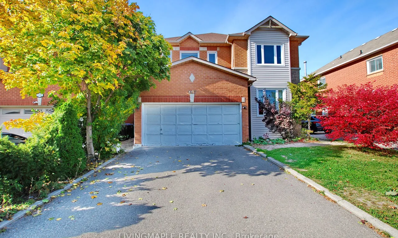 1117 Vanrose St, Mississauga, ON L5V 1L1