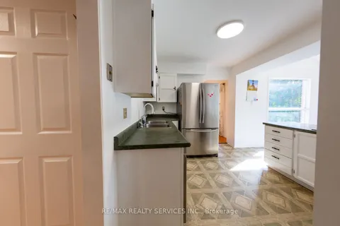 1 McCort Dr, Caledon, ON L7K 0Z4