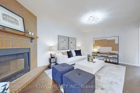 97 Palomino Dr, Mississauga, ON L4Z 3H9