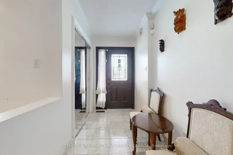 19 Hollowgrove Boulevard, Brampton, ON L6P 1B1