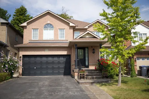 19 Hollowgrove Boulevard, Brampton, ON L6P 1B1