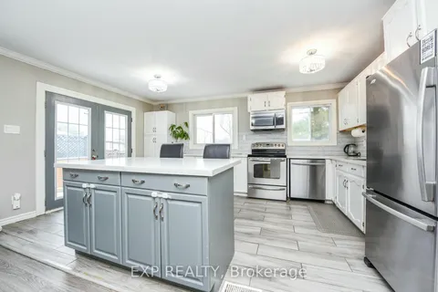 27 Huntington Crt, Brampton, ON L6S 1S4