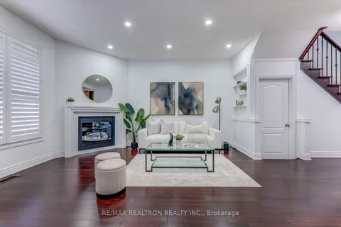 25 Sleightholme Cres, Brampton, ON L6P 3E9