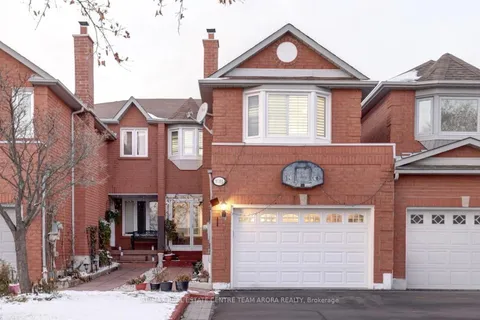 1081 Wilmington Dr, Mississauga, ON L5V 1R5