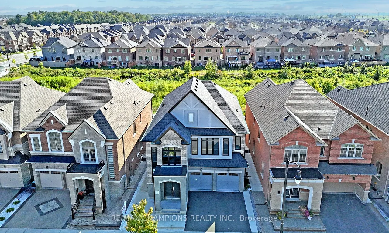 10 Fruitvale Circ, Brampton, ON L7A 5C5