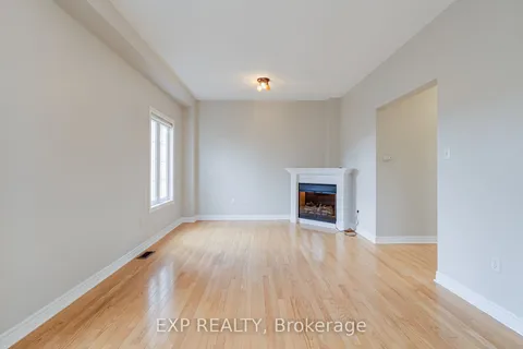 109 Eastbrook Way, Brampton, ON L6P 0Z9