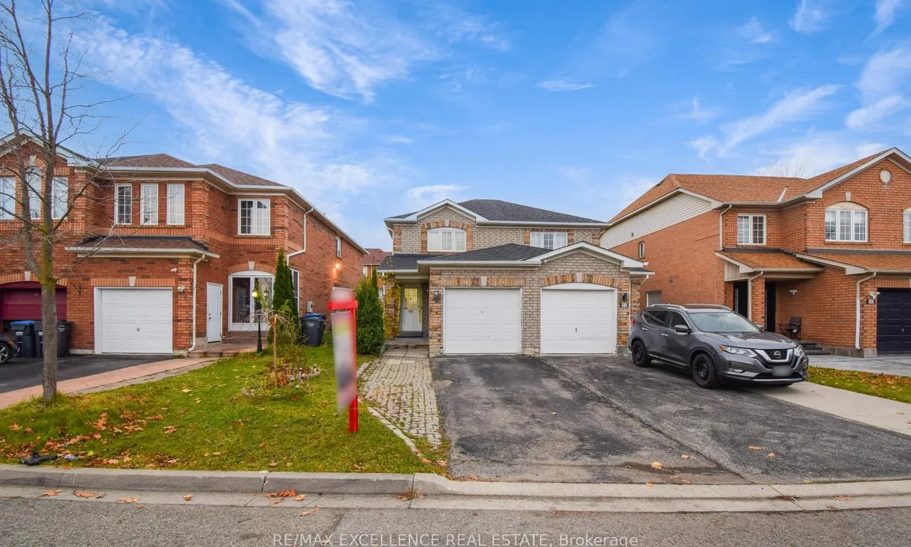 54 Whiteface Cres, Brampton, ON L6X 4X3