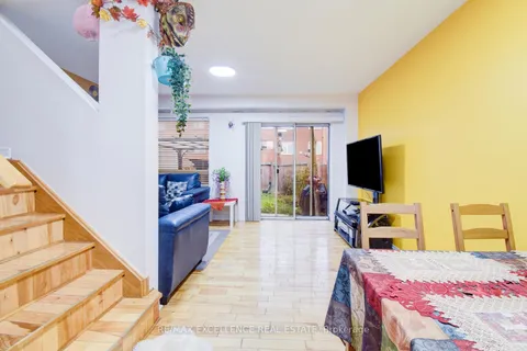 54 Whiteface Cres, Brampton, ON L6X 4X3