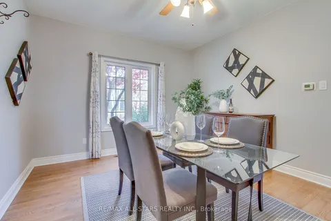 11045 Inglis Dr, Milton, ON L0P 1B0