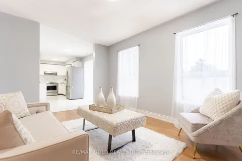 3 Great Plains St, Brampton, ON L6R 1Z5