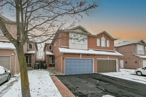 61 LAURAGLEN Cres, Brampton, ON L6Y 5A5