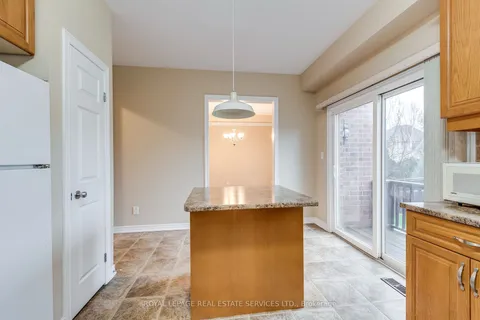 2271 Littondale Lane, Oakville, ON L6M 0A6