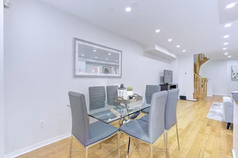 1225 Foxglove Pl, Mississauga, ON L5V 2N3