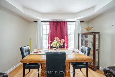 39 Decker Hollow Circ, Brampton, ON L6X 0K9