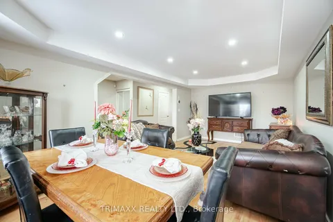 39 Decker Hollow Circ, Brampton, ON L6X 0K9