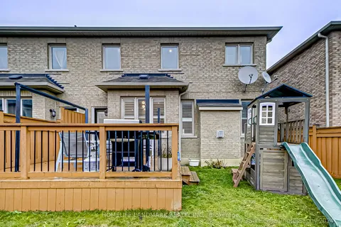 10 Needletree Dr, Brampton, ON L6P 3L8