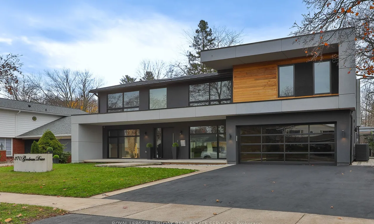 370 Goodram Dr, Burlington, ON L7L 2K1