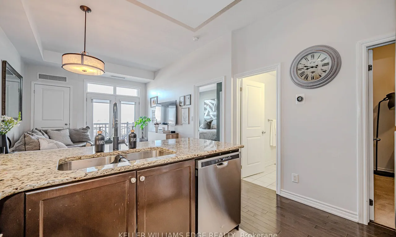 Condo Apt living room at 5327 Upper Middle Rd Burlington