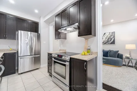 49 Campwood Cres, Brampton, ON L6P 3S6