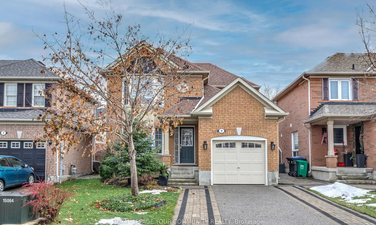9 Sugarhill Dr, Brampton, ON L7A 3L8