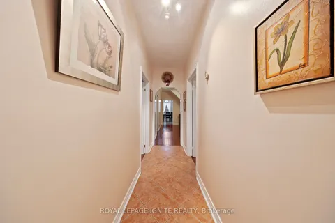 97 Sellers Ave, Toronto, ON M6E 3T7