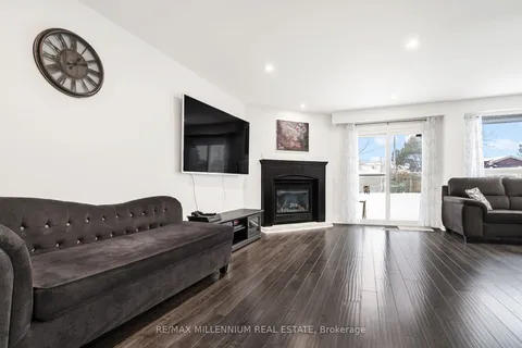 399 Hansen Rd, Brampton, ON L6V 3T5