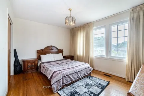 3 Leneck Ave, Brampton, ON L6X 2A8