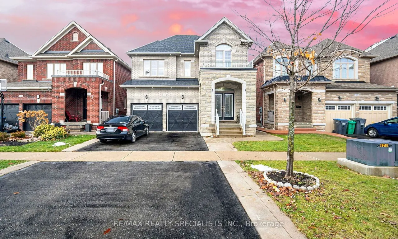 12 Ricardo Rd, Brampton, ON L6P 3Z1