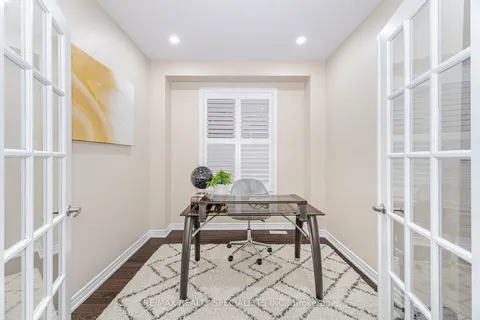 12 Ricardo Rd, Brampton, ON L6P 3Z1