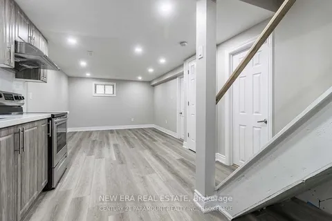 173 Earnscliffe Circ, Brampton, ON L6T 2B6