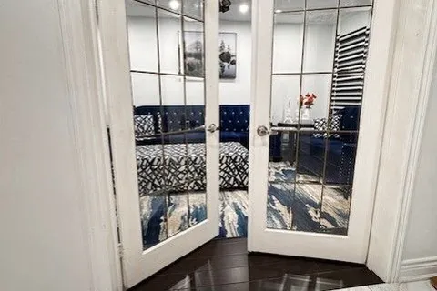 32 Oaklea Blvd, Brampton, ON L6Y 4G5