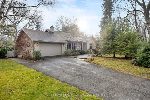 3086 Princess Blvd, Burlington, ON L7N 1G2