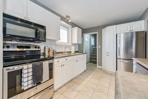 24 Madison Ave, Orangeville, ON L9W 1S2