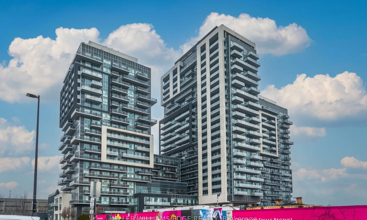 Condo Apt 2 bedroom 2 bathroom at 2081 Fairview St in Burlington - MLS# W11889889