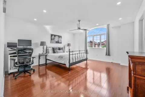 29 Binder Twine Tr, Brampton, ON L6X 4S5