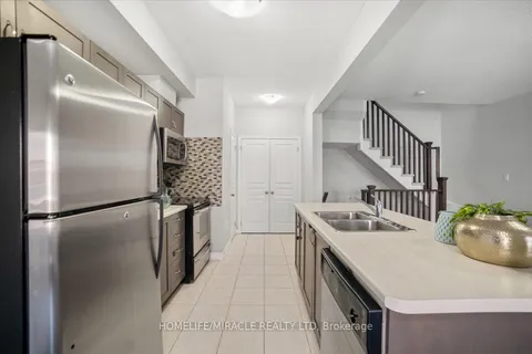 4122 Palermo Common, Burlington, ON L7L 0G7