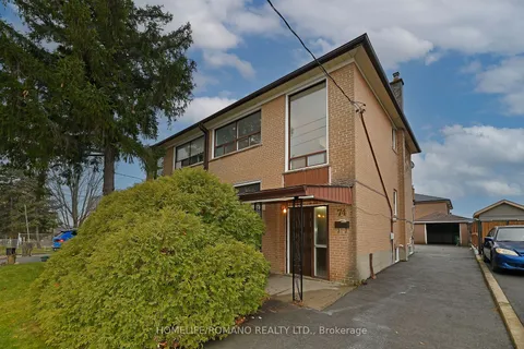 74 Chalkfarm Dr, Toronto, ON M3L 1L2