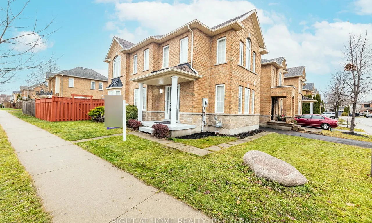 2240 Stokes Lane, Burlington, ON L7L 7P5