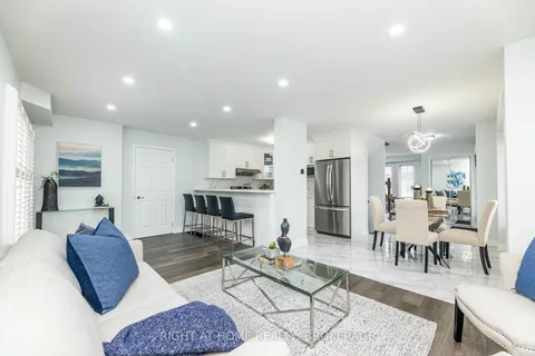 2240 Stokes Lane, Burlington, ON L7L 7P5