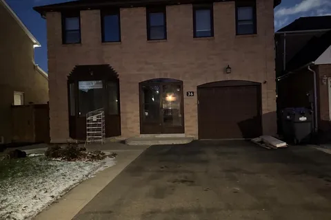 36 Nickel Cres, Brampton, ON L6S 4V9