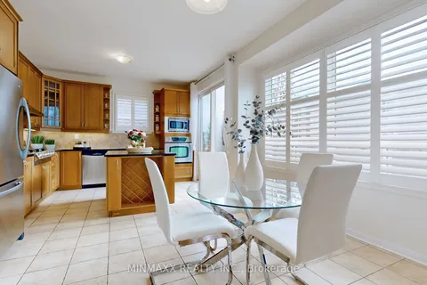 1387 Marshall Cres, Milton, ON L9T 6N4