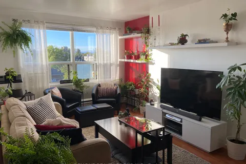 777 Lawrence Avenue, Toronto, ON M6A 1C2