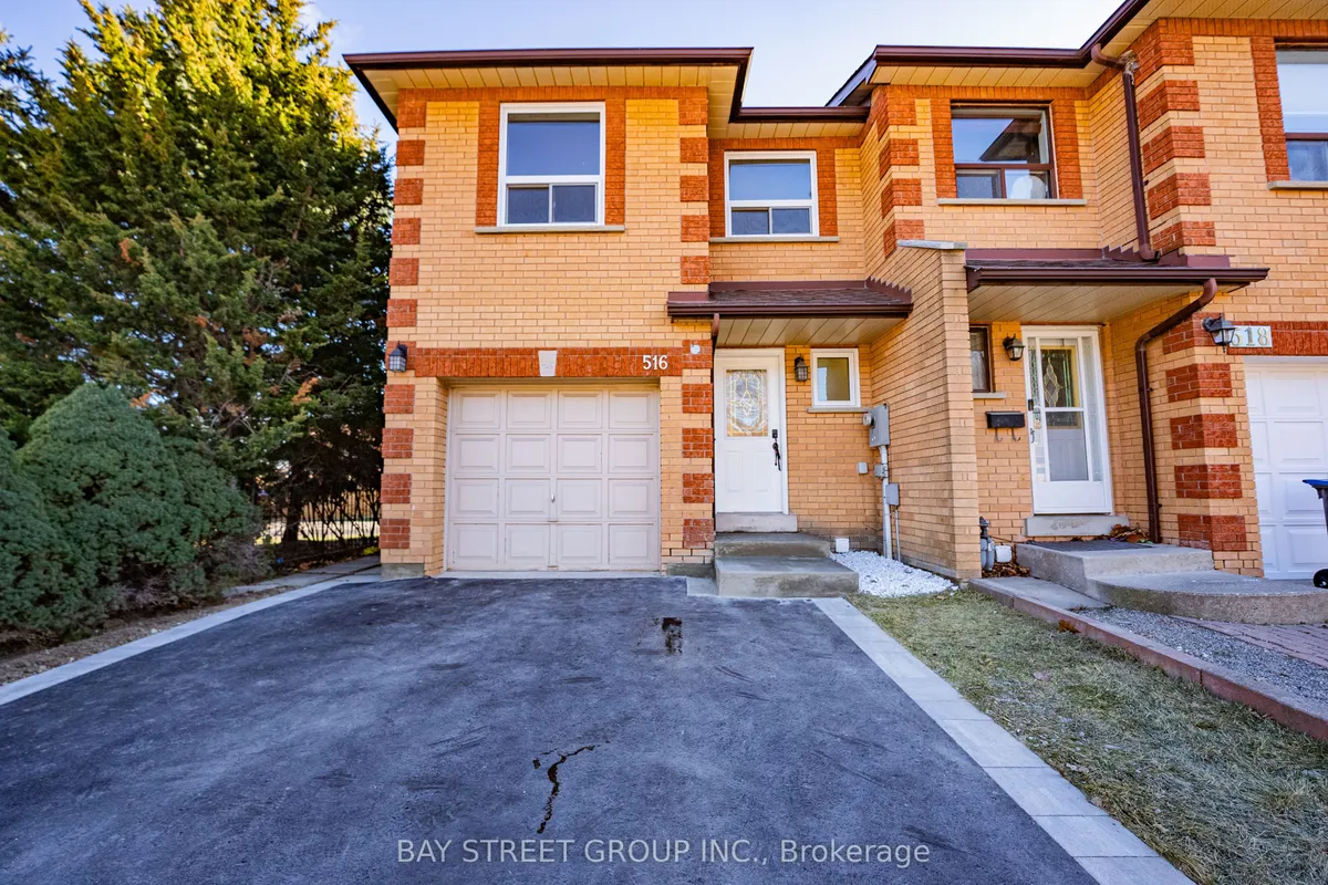 516 Steddick Court, ON L5R 3T1