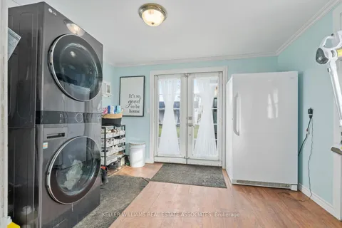 43 Victoria St, Halton Hills, ON L7G 3N5